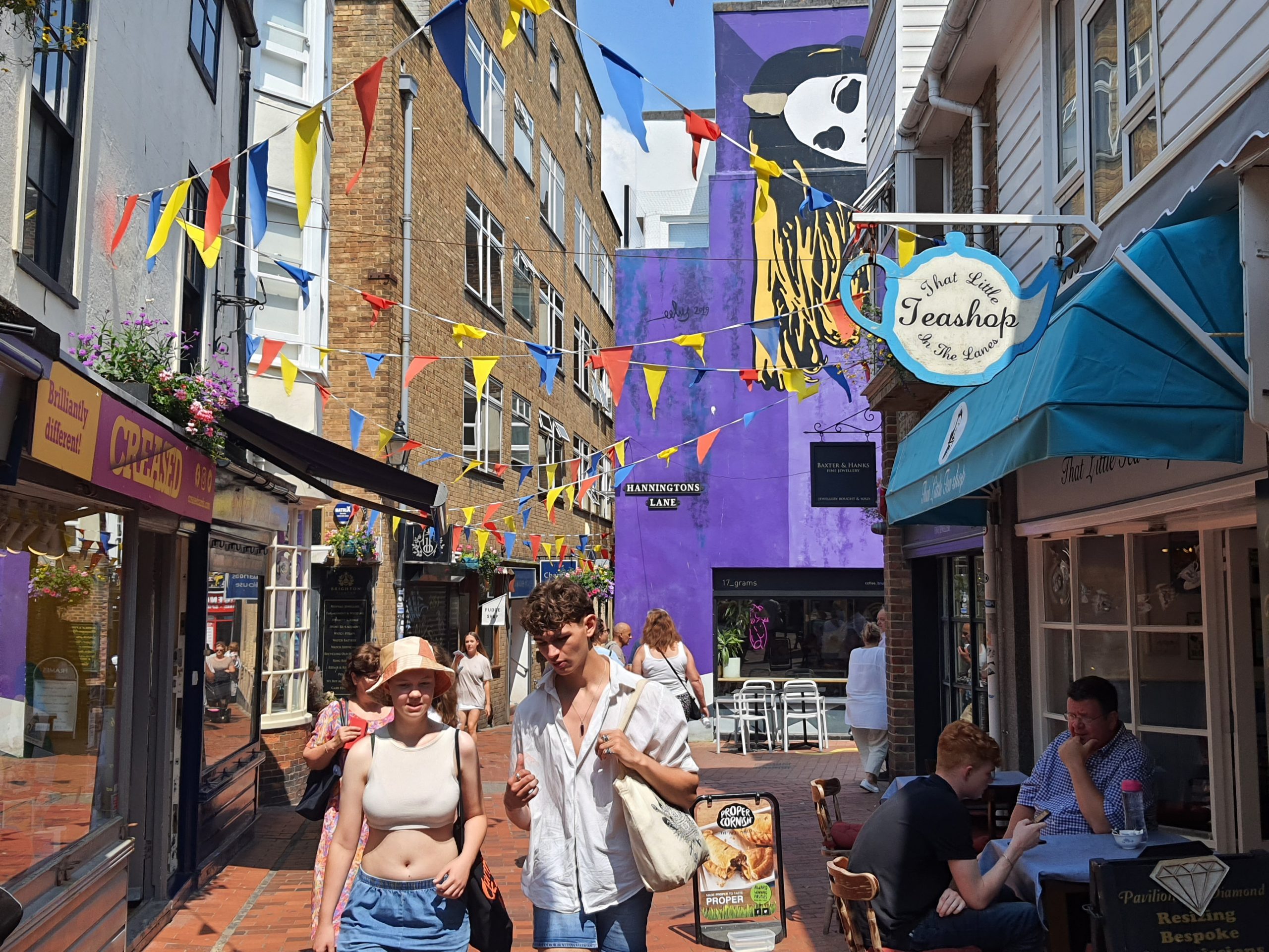 Exploring the lanes on a weekend in Brighton
