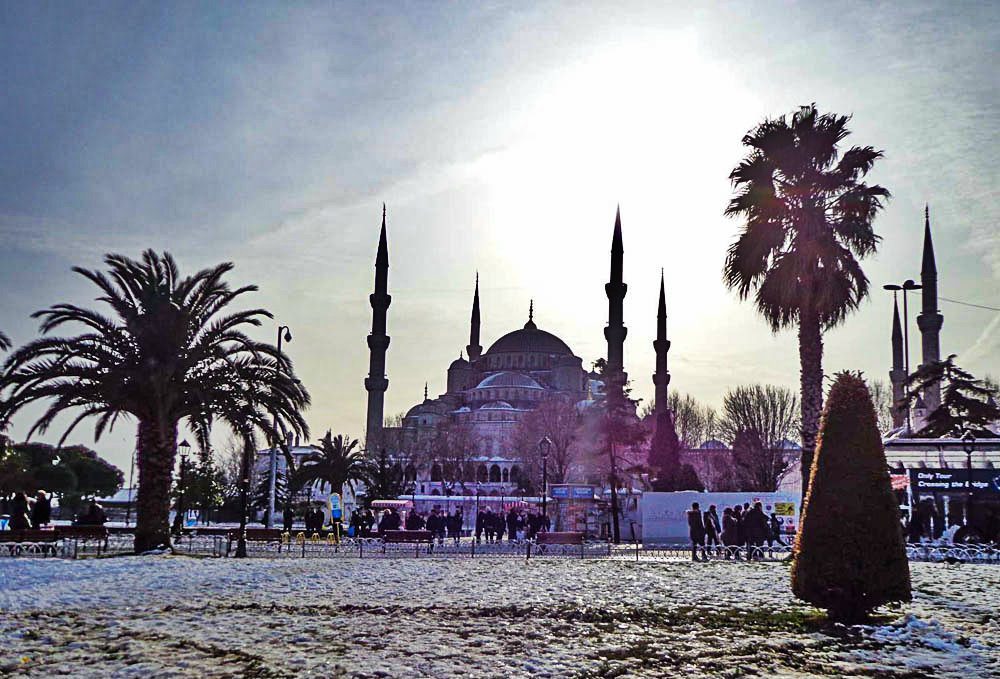 istanbul mosque snow -e