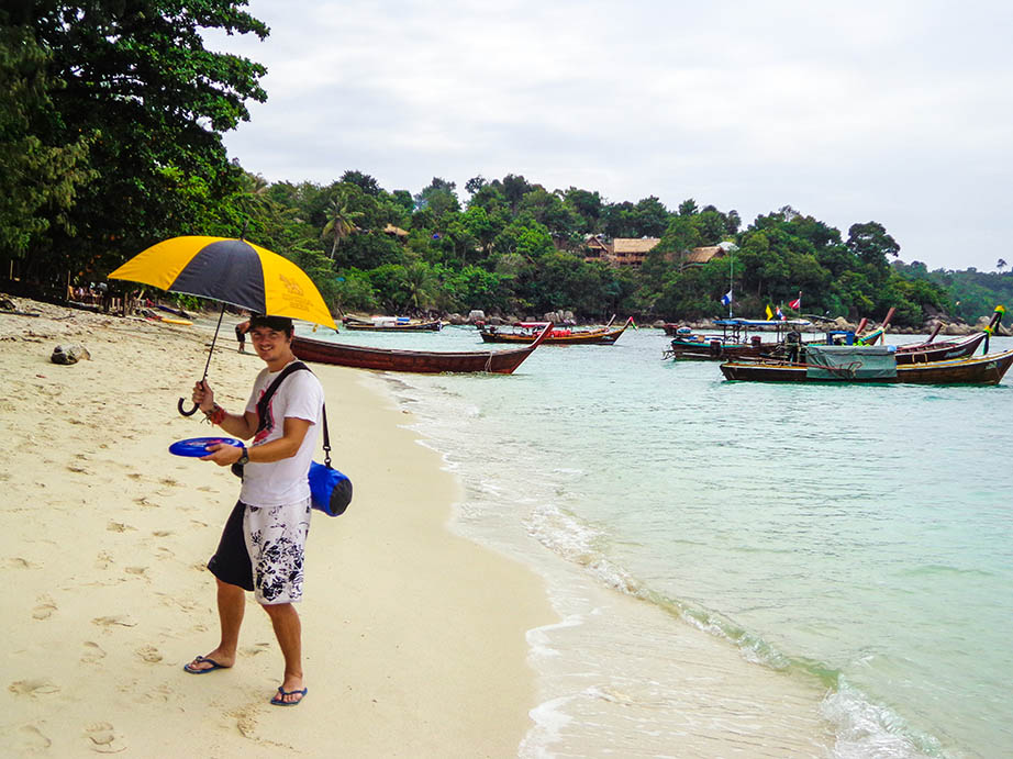 Thailand in rainy season - Koh Lipe beach