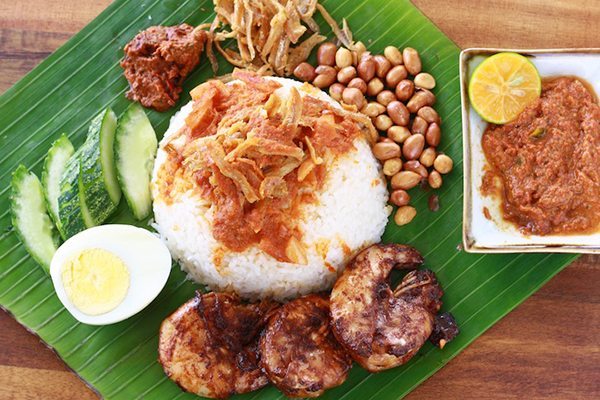 nasi lemak dish malaysia 