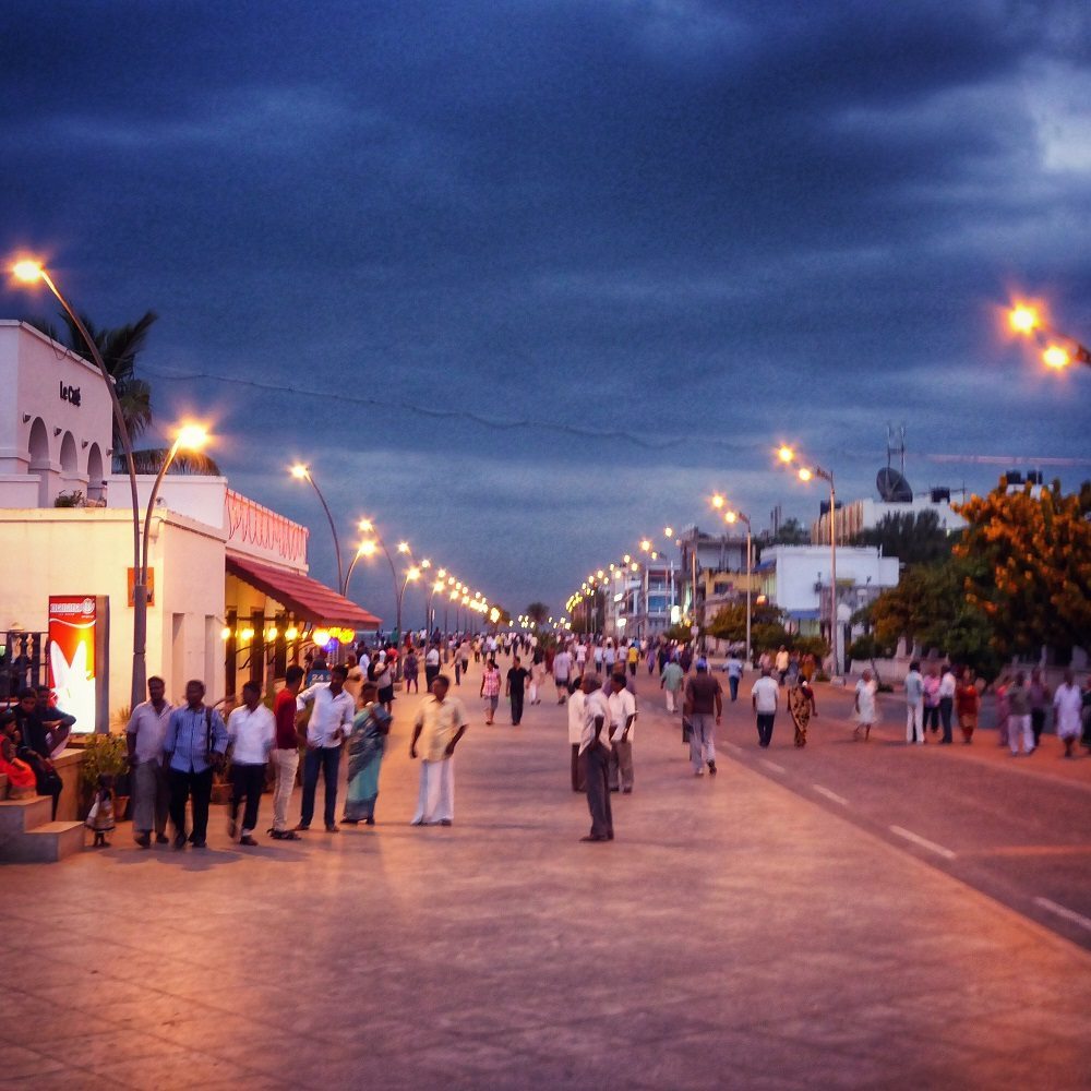 Evening on Pondicherry promanade