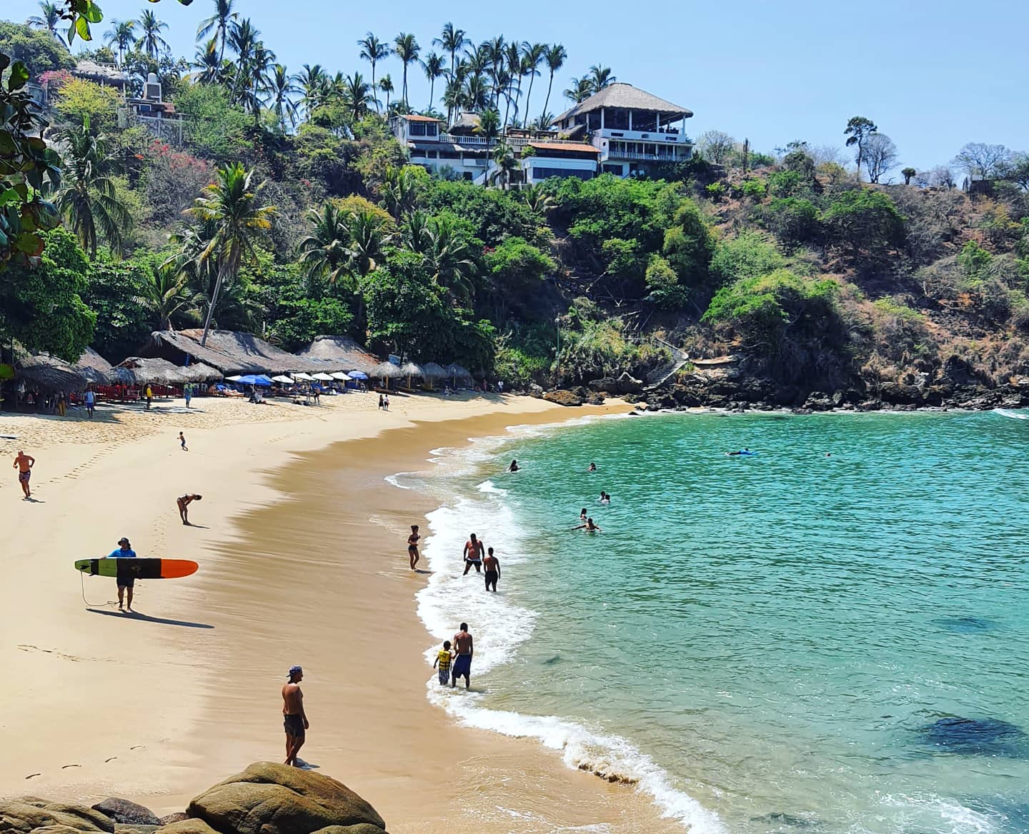 Playa carrizalillo beach puerto escondido mexico