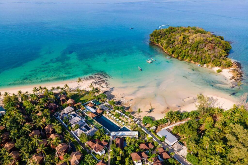 the nakamanda resort in klong muang is one of the best places to stay in Krabi for couples