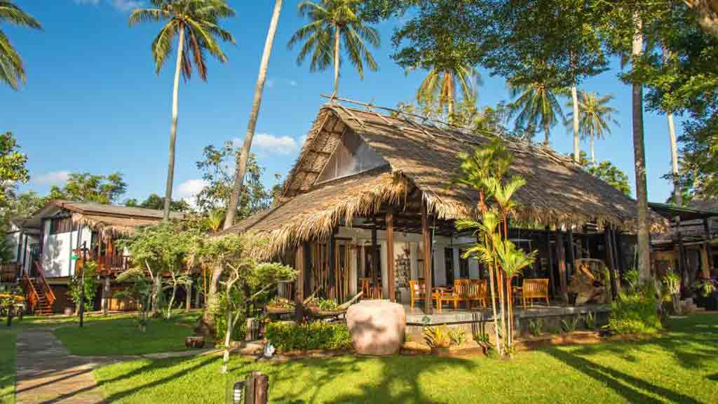 beachfront rooms at the islanda hideaway resort near krabi town