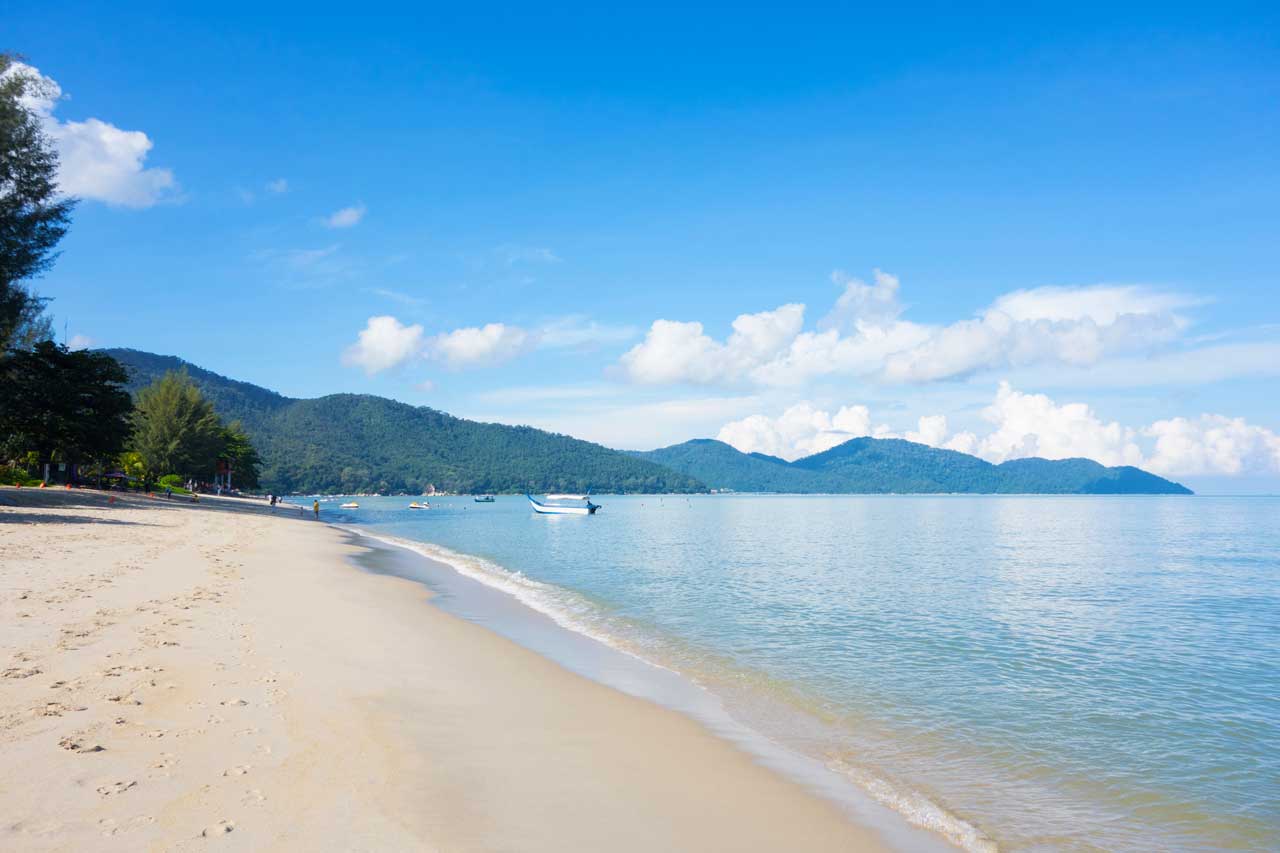 Batu-Ferringhi-beach-penang-island-OP
